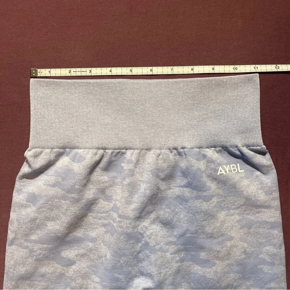 AYBL Motion Seamless Leggings in Light Blue Camo - Size Small High Waisted
